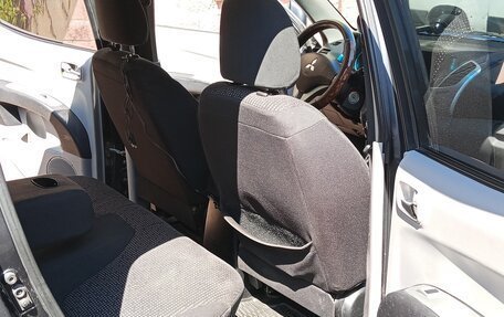 Mitsubishi L200 IV рестайлинг, 2012 год, 1 400 000 рублей, 2 фотография