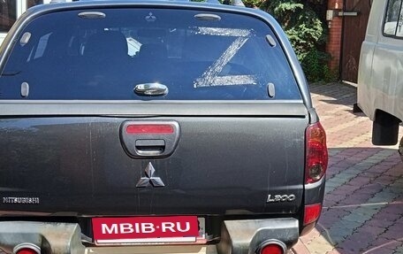 Mitsubishi L200 IV рестайлинг, 2012 год, 1 400 000 рублей, 10 фотография