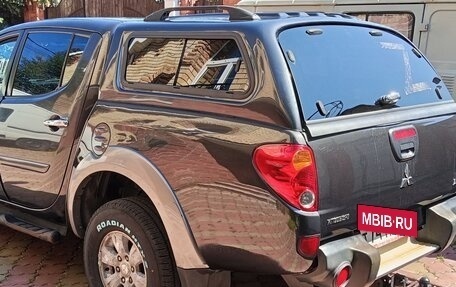 Mitsubishi L200 IV рестайлинг, 2012 год, 1 400 000 рублей, 9 фотография