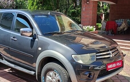 Mitsubishi L200 IV рестайлинг, 2012 год, 1 400 000 рублей, 14 фотография