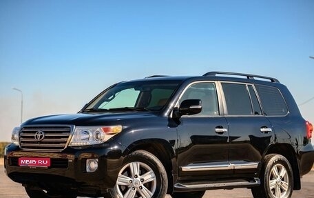 Toyota Land Cruiser 200, 2014 год, 4 150 000 рублей, 1 фотография