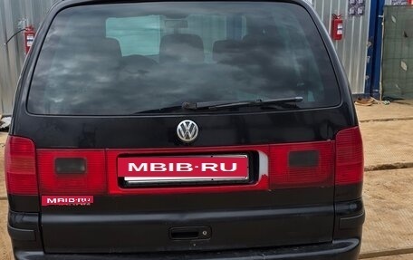 Volkswagen Sharan I рестайлинг, 2001 год, 400 000 рублей, 15 фотография