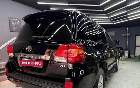 Toyota Land Cruiser 200, 2014 год, 4 150 000 рублей, 17 фотография