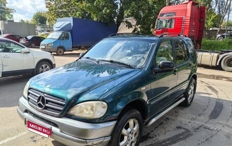 Mercedes-Benz M-Класс, 1998 год, 360 000 рублей, 2 фотография