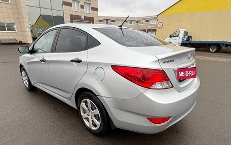 Hyundai Solaris II рестайлинг, 2013 год, 475 000 рублей, 7 фотография
