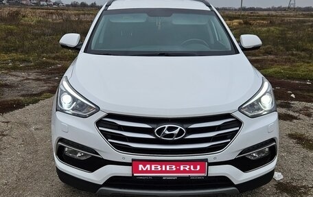 Hyundai Santa Fe III рестайлинг, 2018 год, 2 850 000 рублей, 1 фотография