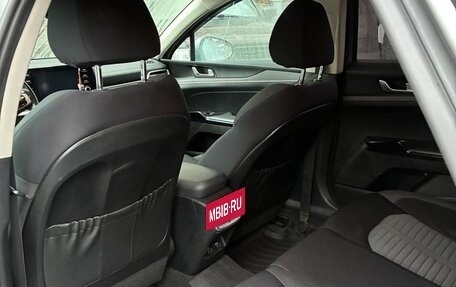 KIA K5, 2021 год, 2 300 000 рублей, 7 фотография