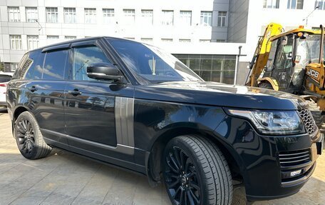 Land Rover Range Rover IV рестайлинг, 2015 год, 4 250 000 рублей, 2 фотография