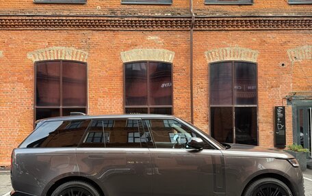 Land Rover Range Rover IV рестайлинг, 2022 год, 20 000 000 рублей, 8 фотография
