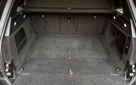 Land Rover Range Rover IV рестайлинг, 2022 год, 20 000 000 рублей, 13 фотография