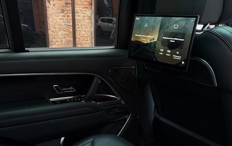 Land Rover Range Rover IV рестайлинг, 2022 год, 20 000 000 рублей, 17 фотография