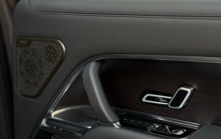 Land Rover Range Rover IV рестайлинг, 2022 год, 20 000 000 рублей, 20 фотография