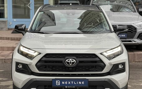 Toyota RAV4, 2025 год, 4 090 000 рублей, 4 фотография