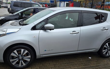 Nissan Leaf I, 2017 год, 867 000 рублей, 11 фотография