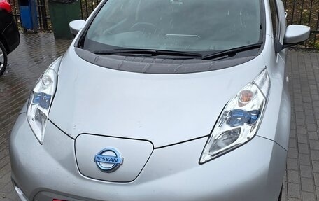 Nissan Leaf I, 2017 год, 867 000 рублей, 10 фотография