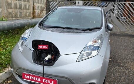 Nissan Leaf I, 2017 год, 867 000 рублей, 21 фотография
