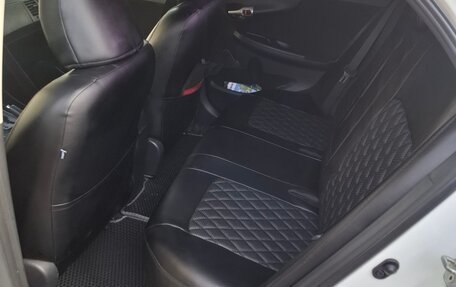 Toyota Corolla, 2011 год, 1 250 000 рублей, 6 фотография