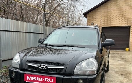 Hyundai Tucson III, 2007 год, 699 000 рублей, 2 фотография