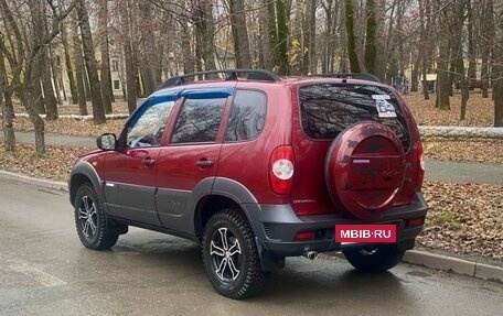 Chevrolet Niva I рестайлинг, 2011 год, 500 000 рублей, 4 фотография