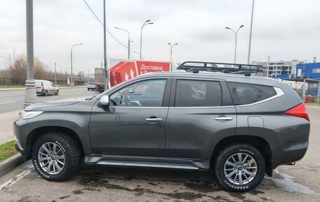 Mitsubishi Pajero Sport III рестайлинг, 2019 год, 2 318 000 рублей, 3 фотография