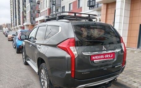 Mitsubishi Pajero Sport III рестайлинг, 2019 год, 2 318 000 рублей, 6 фотография