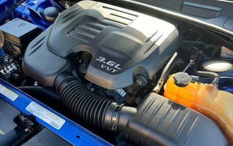 Dodge Challenger III рестайлинг 2, 2012 год, 1 700 000 рублей, 5 фотография