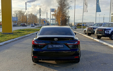 Toyota Camry, 2024 год, 3 776 000 рублей, 10 фотография