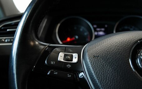 Volkswagen Tiguan II, 2019 год, 2 200 000 рублей, 15 фотография