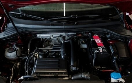 Volkswagen Tiguan II, 2019 год, 2 200 000 рублей, 23 фотография