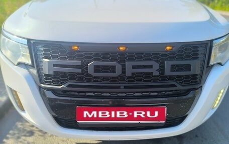 Ford Edge II рестайлинг, 2014 год, 1 000 000 рублей, 3 фотография