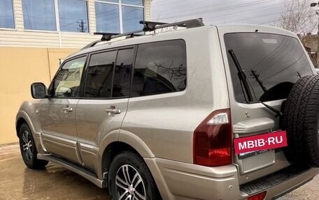 Mitsubishi Pajero III рестайлинг, 2004 год, 1 100 000 рублей, 4 фотография