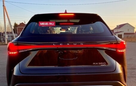 Lexus RX IV рестайлинг, 2023 год, 10 500 000 рублей, 2 фотография
