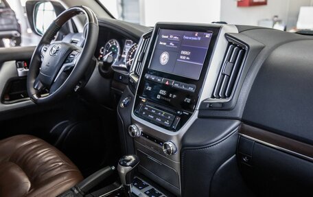 Toyota Land Cruiser 200, 2016 год, 6 618 000 рублей, 34 фотография