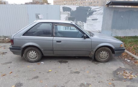 Mazda Familia, 1989 год, 160 000 рублей, 8 фотография