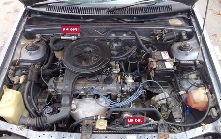 Mazda Familia, 1989 год, 160 000 рублей, 4 фотография