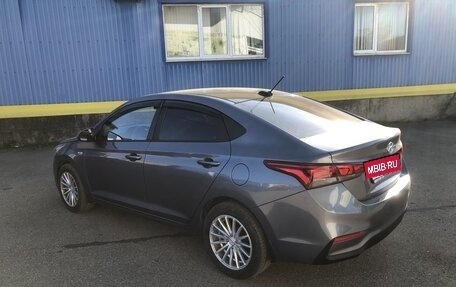 Hyundai Solaris II рестайлинг, 2018 год, 1 150 000 рублей, 4 фотография