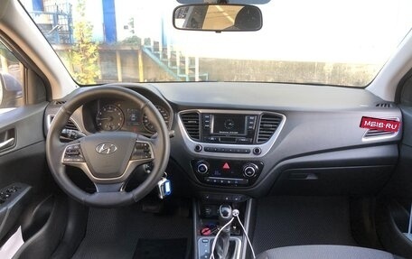 Hyundai Solaris II рестайлинг, 2018 год, 1 150 000 рублей, 13 фотография