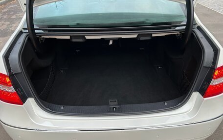 Mercedes-Benz E-Класс, 2012 год, 1 630 000 рублей, 13 фотография