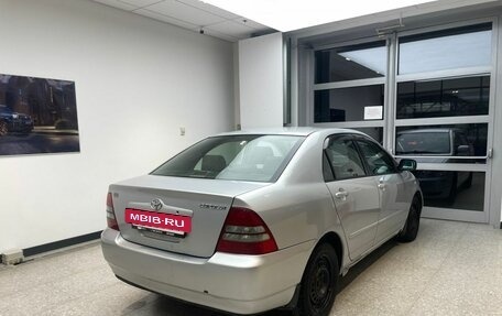 Toyota Corolla, 2003 год, 455 000 рублей, 4 фотография