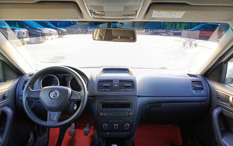 Skoda Yeti I рестайлинг, 2014 год, 850 000 рублей, 14 фотография