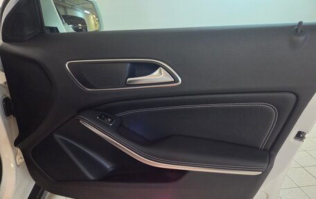 Mercedes-Benz GLA, 2018 год, 2 890 000 рублей, 14 фотография