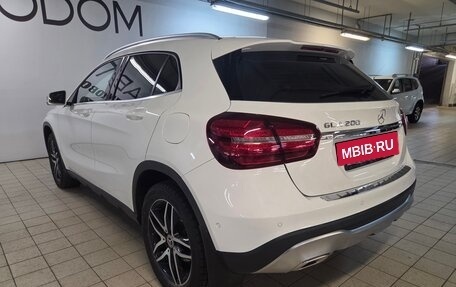 Mercedes-Benz GLA, 2018 год, 2 890 000 рублей, 3 фотография