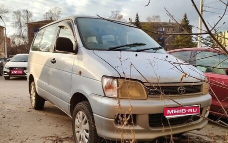 Toyota Town Ace III, 1997 год, 555 000 рублей, 1 фотография