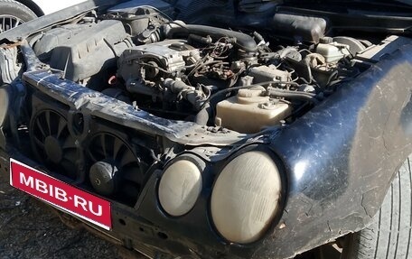 Mercedes-Benz E-Класс, 1996 год, 200 000 рублей, 1 фотография