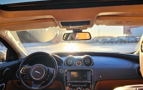 Jaguar XJ IV (X351), 2017 год, 2 790 000 рублей, 13 фотография