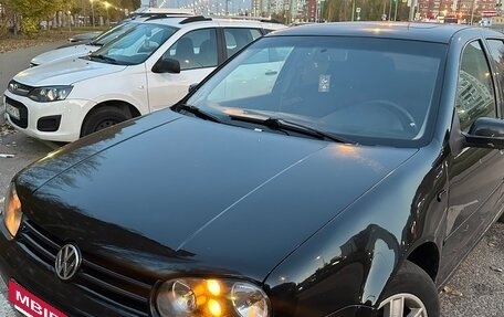 Volkswagen Golf IV, 1999 год, 275 000 рублей, 3 фотография