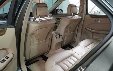 Mercedes-Benz E-Класс, 2010 год, 1 489 000 рублей, 11 фотография