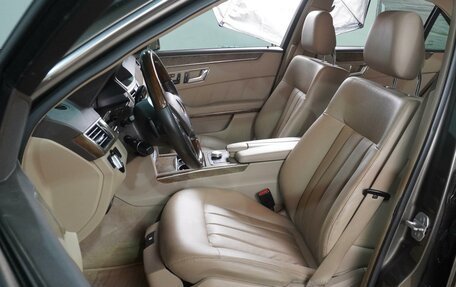 Mercedes-Benz E-Класс, 2010 год, 1 489 000 рублей, 10 фотография