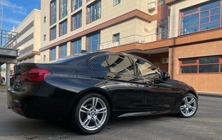 BMW 3 серия, 2018 год, 3 300 000 рублей, 3 фотография