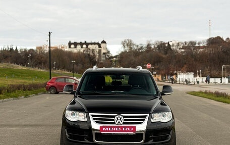 Volkswagen Touareg III, 2008 год, 1 200 000 рублей, 2 фотография